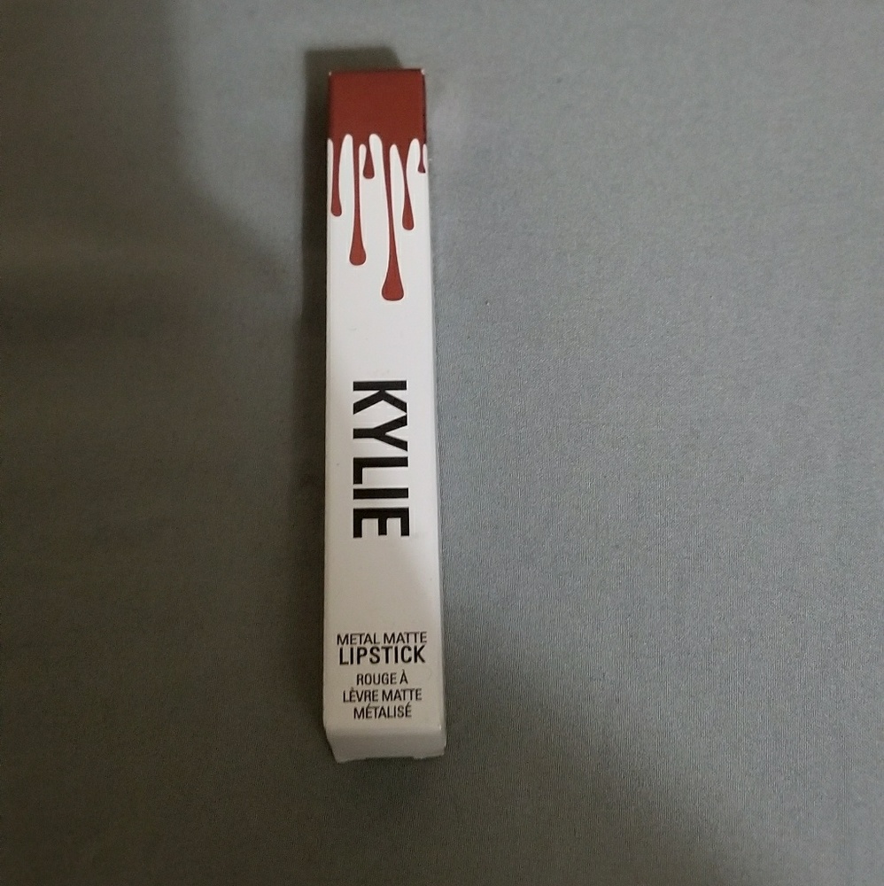 Kylie lipstick